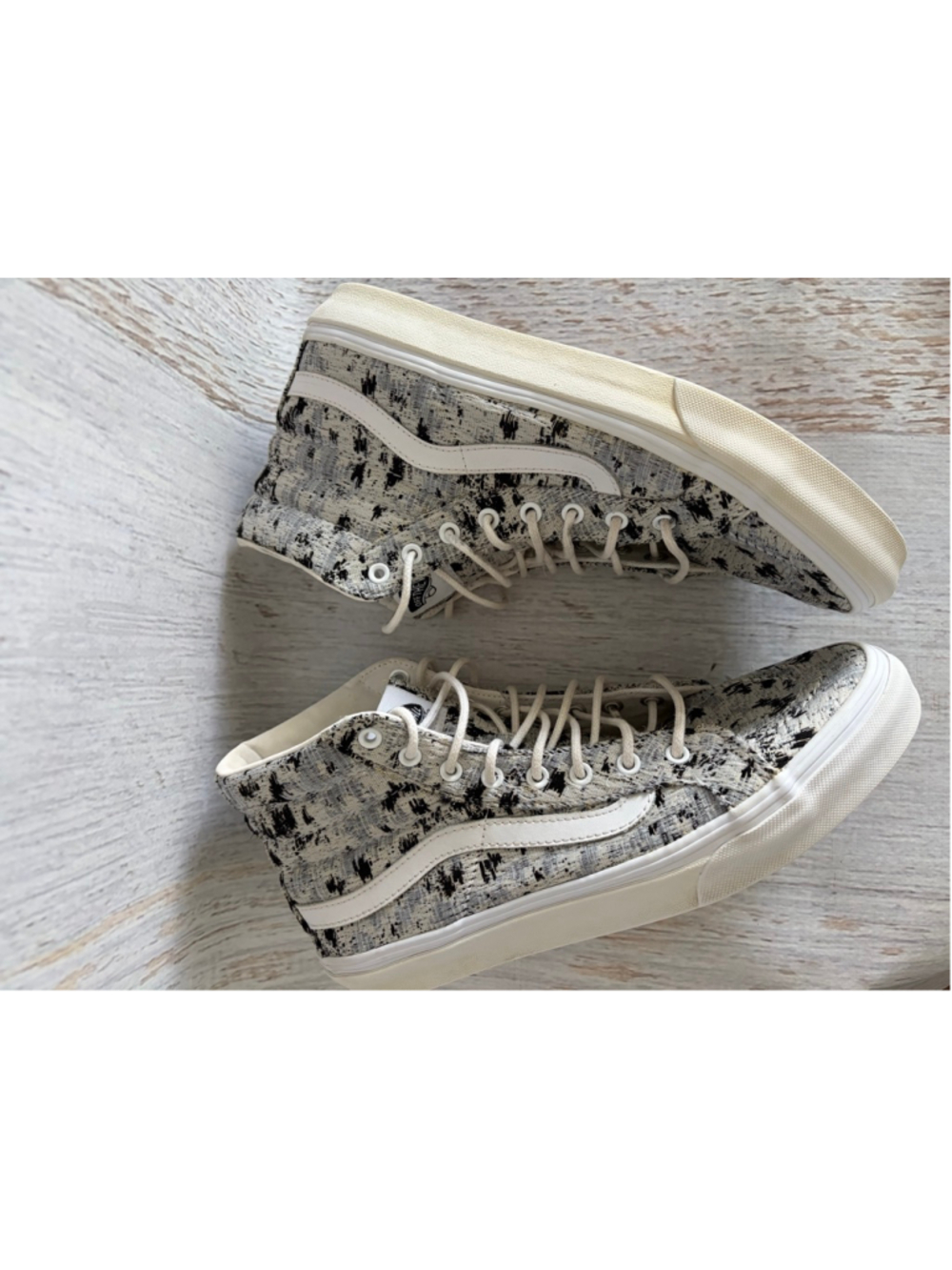 Women's Vans Sk8-Hi Sneakers Size 9 White Black Pattern - Picture 5 of 10